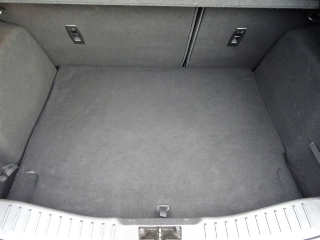 Used Ford Focus 2016 for sale - 76449464: Photo 11