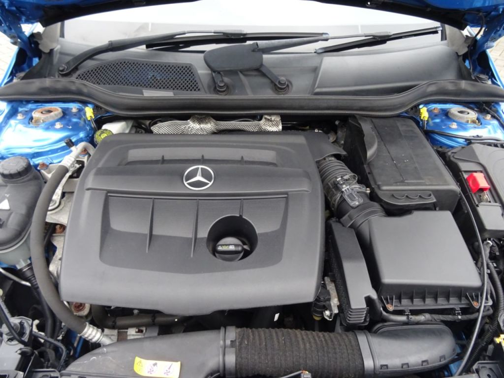 Used Mercedes-Benz A-Class 2013 for sale - 77421395: Photo 12