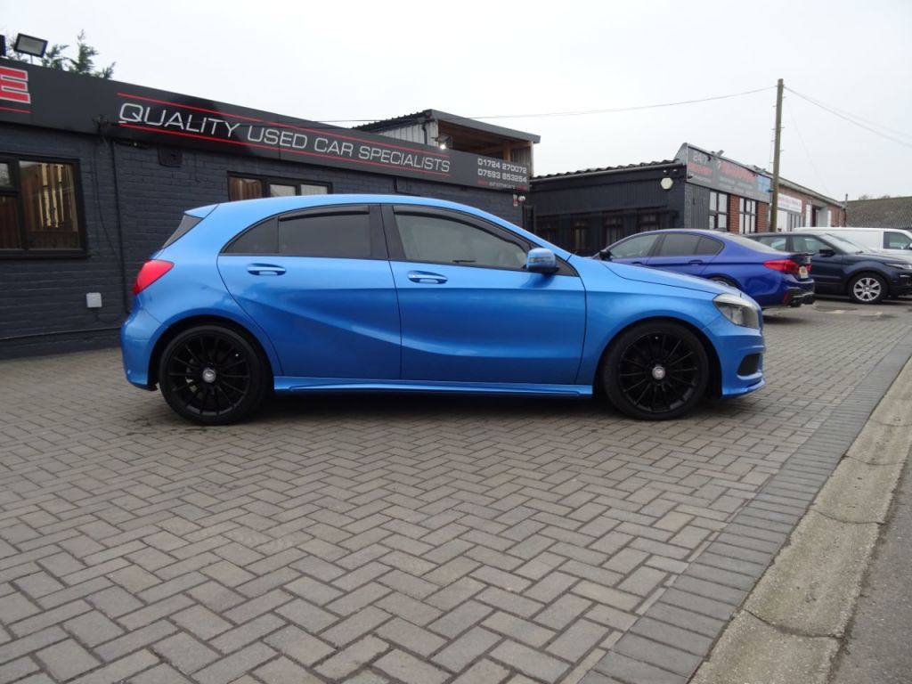 Used Mercedes-Benz A-Class 2013 for sale - 77421395: Photo 2