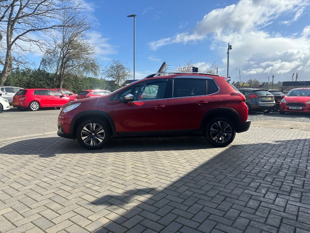Used Peugeot 2008 2016 for sale - 78043858: Photo 6