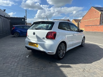 Used Volkswagen Polo 2014 for sale - 78190793: Photo