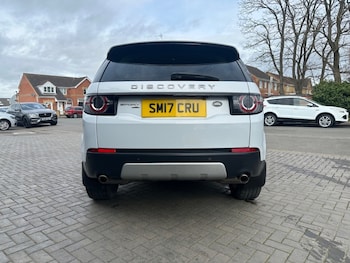 Used Land Rover Discovery Sport 2017 for sale - 77836258: Photo