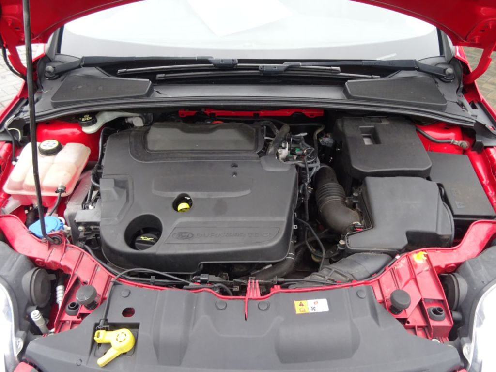 Used Ford Focus 2012 for sale - 76985473: Photo 12