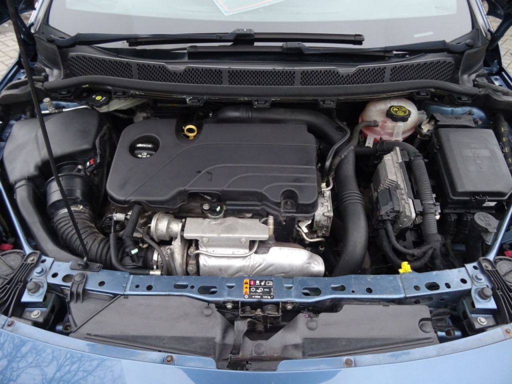 Used Vauxhall Astra 2017 for sale - 77408758: Photo 12