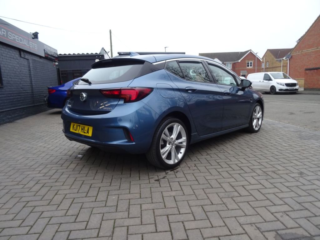 Used Vauxhall Astra 2017 for sale - 77408758: Photo 3