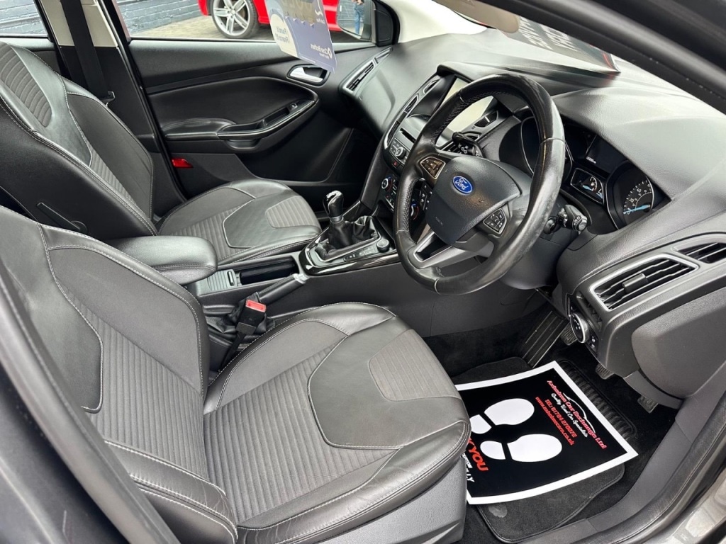 Used Ford Focus 2015 for sale - 77460072: Photo 9