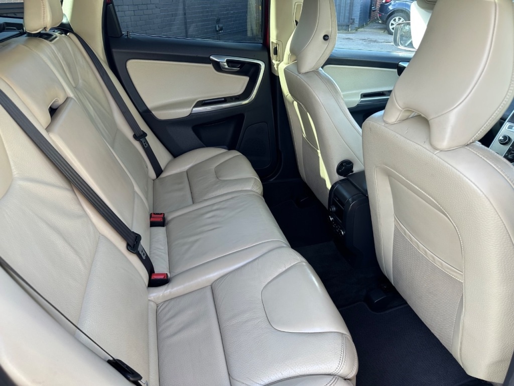 Used Volvo XC60 2013 for sale - 77662318: Photo 10