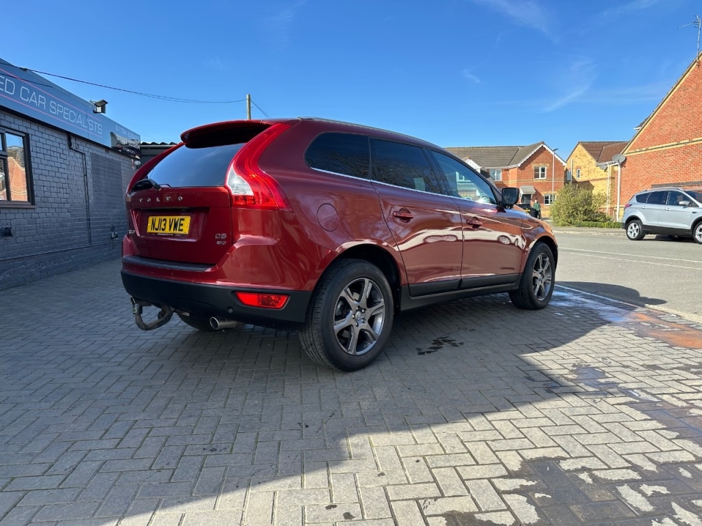 Used Volvo XC60 2013 for sale - 77662318: Photo 3