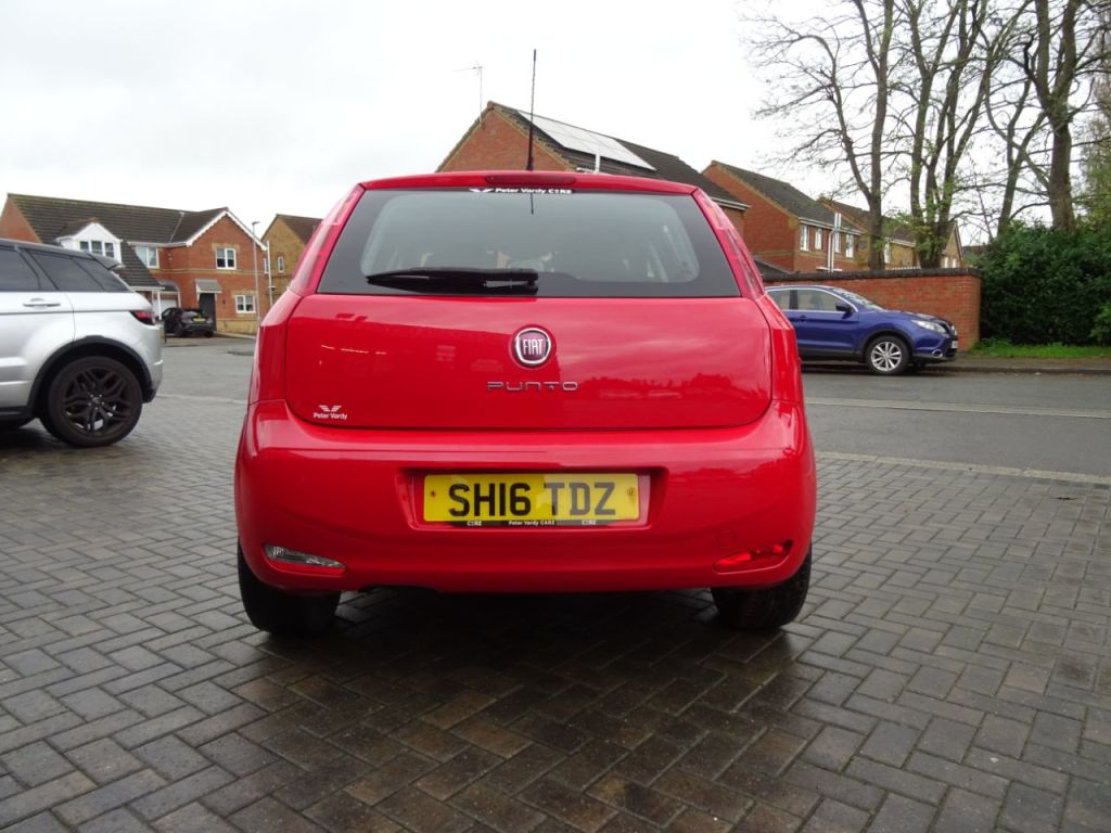 Used Fiat Punto 2016 for sale - 76558332: Photo 4