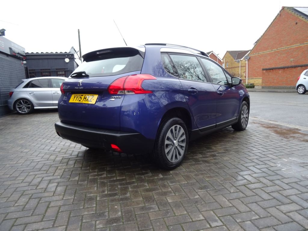 Used Peugeot 2008 2015 for sale - 76949532: Photo 3