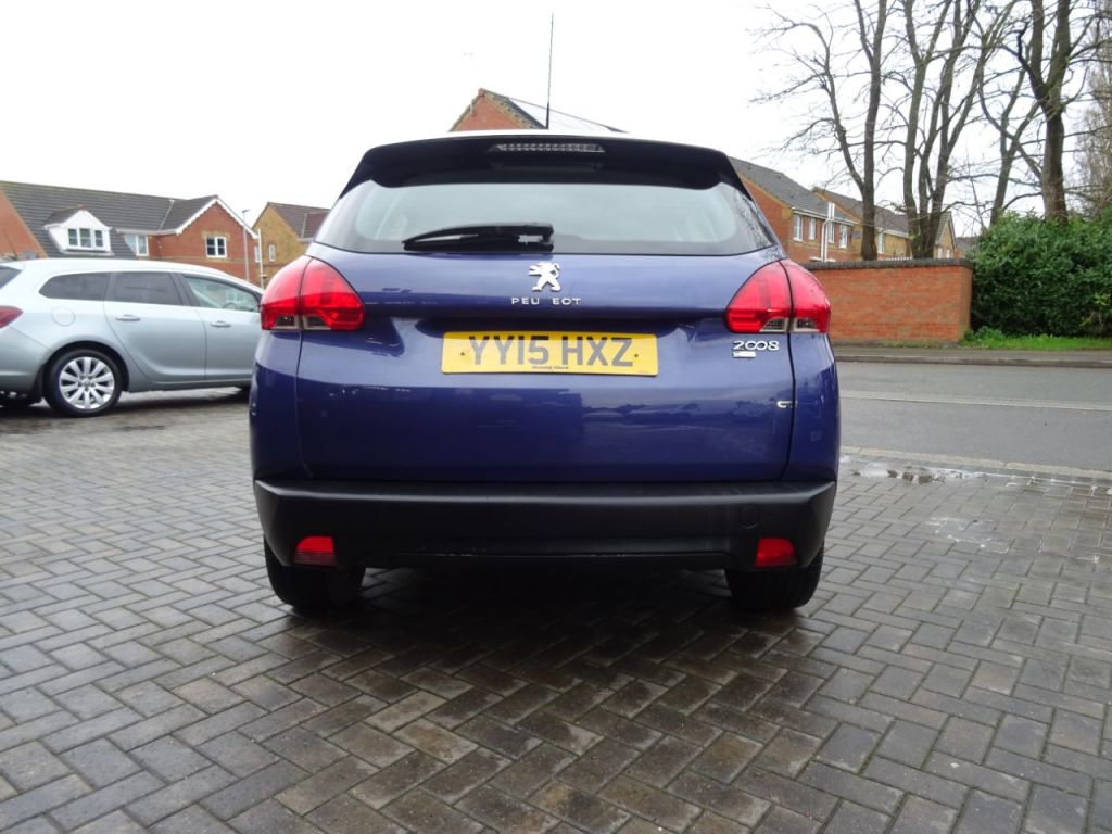 Used Peugeot 2008 2015 for sale - 76949532: Photo 4