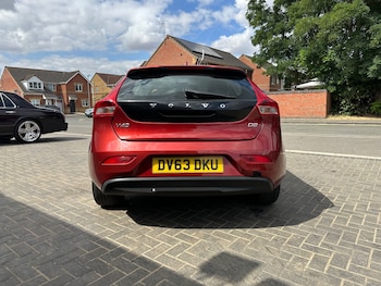 Used Volvo V40 2013 for sale - 79288199: Photo