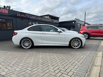 Used BMW 2 Series 2014 for sale - 77571128: Photo