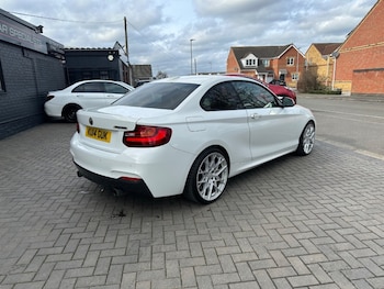 Used BMW 2 Series 2014 for sale - 77571128: Photo