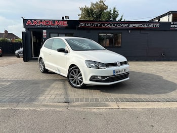 Used Volkswagen Polo 2014 for sale - 79653821: Photo
