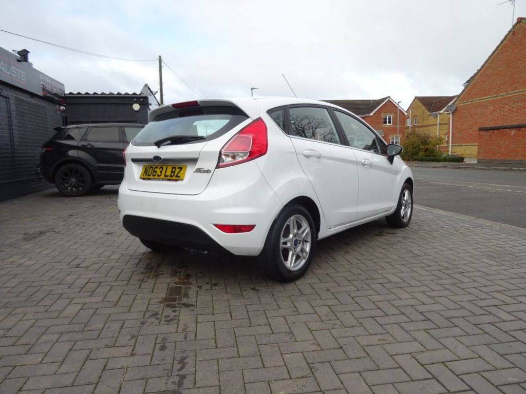 Used Ford Fiesta 2013 for sale - 76631222: Photo 3