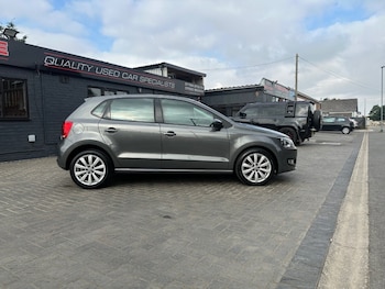 Used Volkswagen Polo 2010 for sale - 79209416: Photo