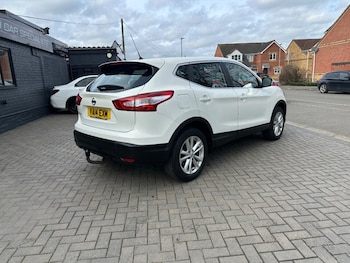 Used Nissan Qashqai 2014 for sale - 77555186: Photo