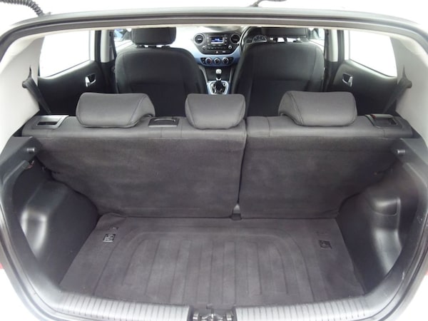 Used Hyundai i10 2015 for sale - 75692662: Photo 11