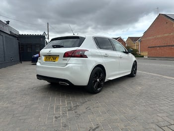 Used Peugeot 308 2018 for sale - 79776389: Photo