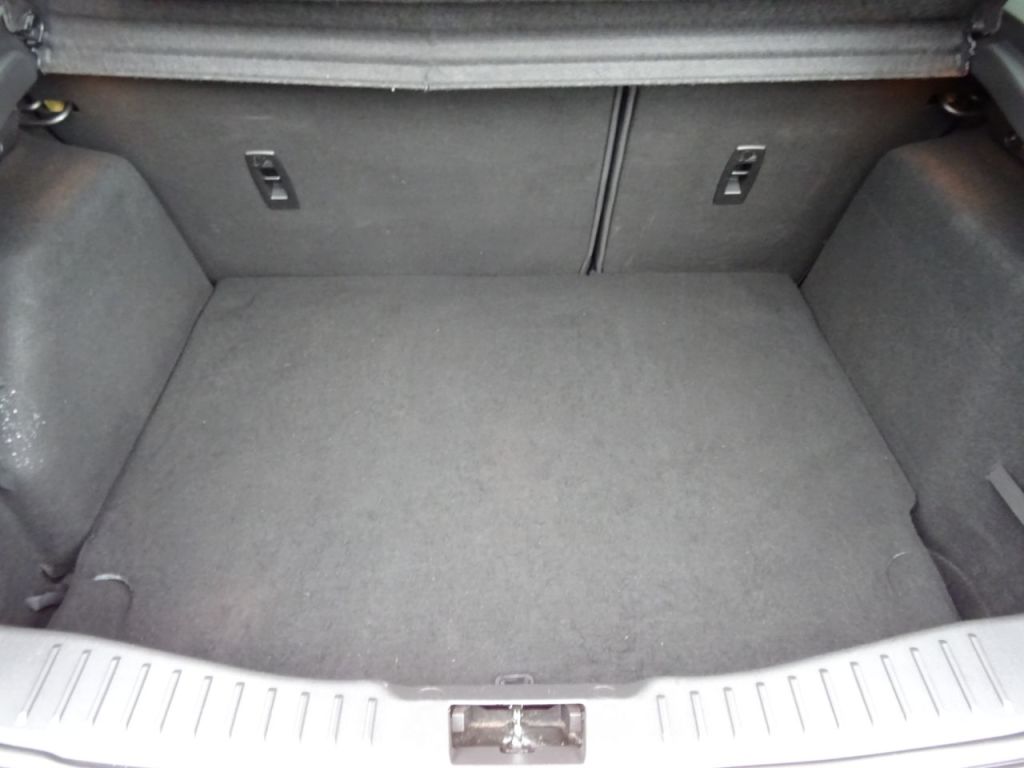 Used Ford Focus 2016 for sale - 76767677: Photo 8