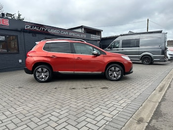 Used Peugeot 2008 2015 for sale - 77743109: Photo