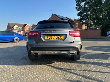 Used Mercedes-Benz GLA 2018 for sale - 79150441: Photo