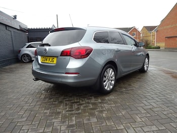 Used Vauxhall Astra 2014 for sale - 76949509: Photo