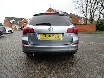 Used Vauxhall Astra 2014 for sale - 76949509: Photo