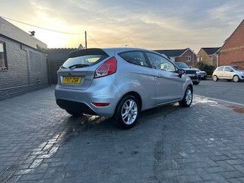 Used Ford Fiesta 2017 for sale - 78106058: Photo