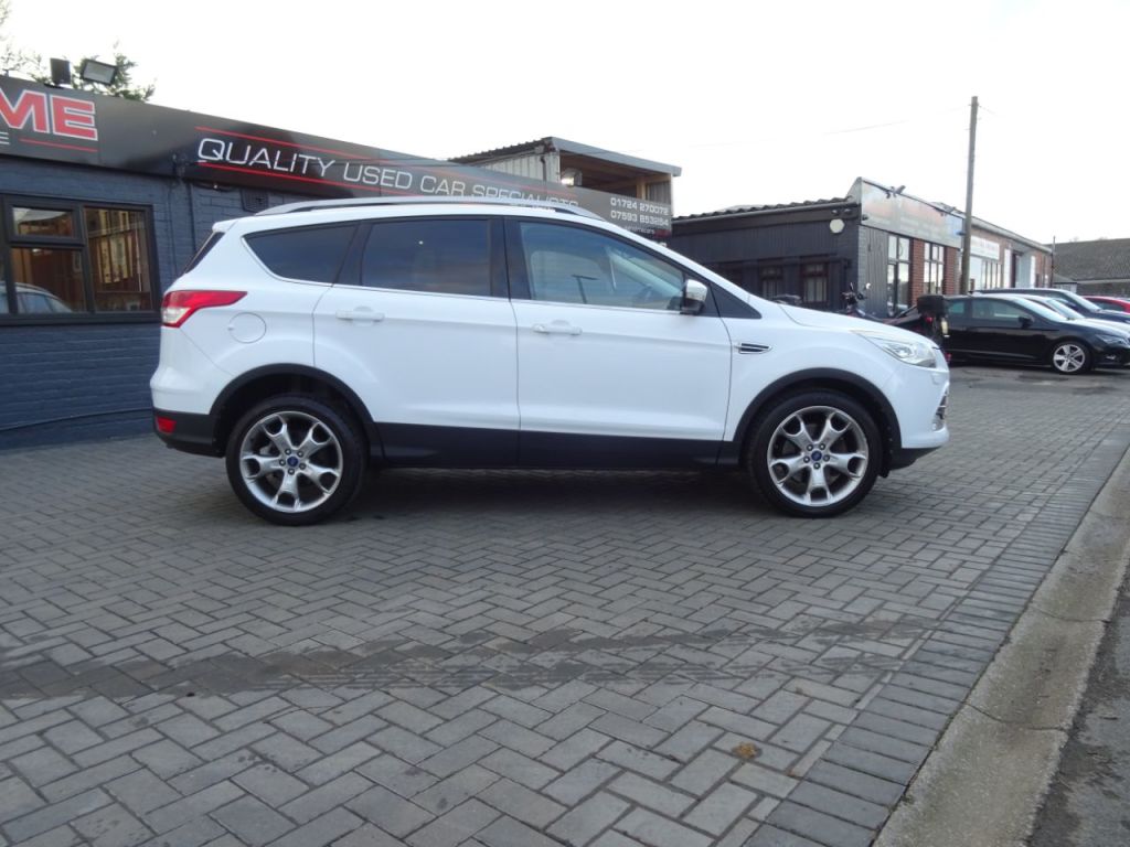 Used Ford Kuga 2014 for sale - 76909654: Photo 2