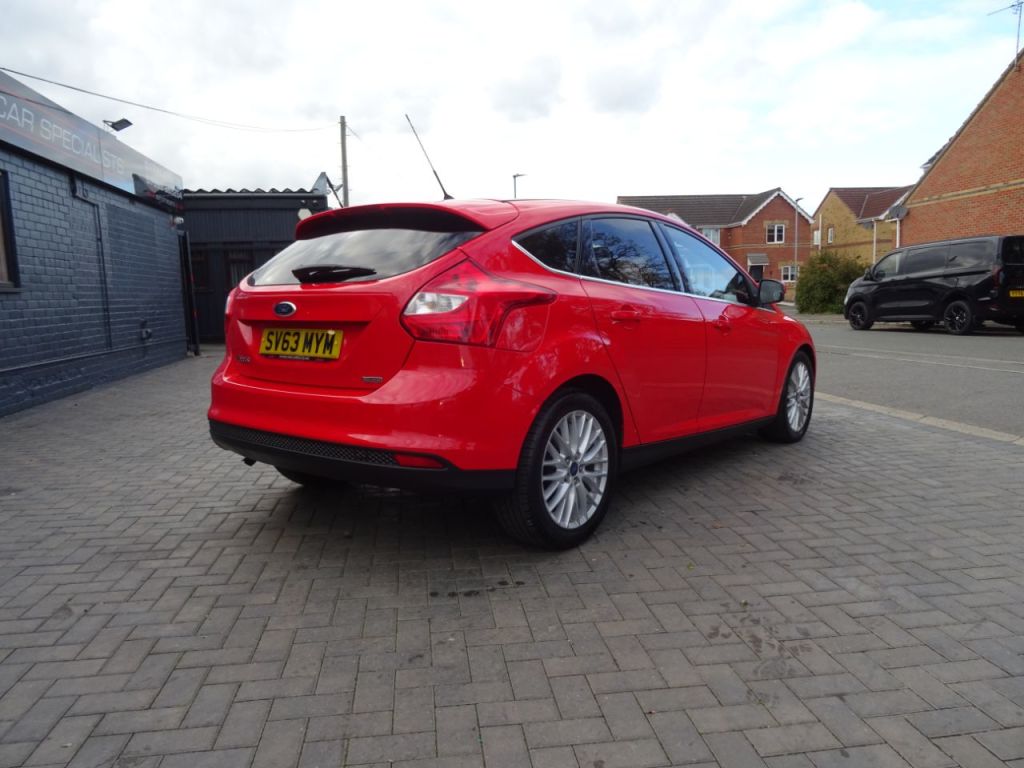 Used Ford Focus 2013 for sale - 76352331: Photo 3