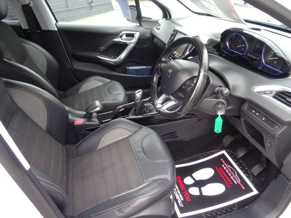 Used Peugeot 2008 2016 for sale - 76068205: Photo 9