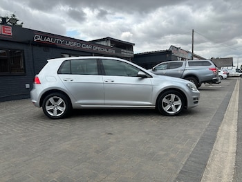Used Volkswagen Golf 2015 for sale - 79196564: Photo