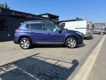 Used Peugeot 2008 2015 for sale - 79045947: Photo