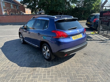 Used Peugeot 2008 2015 for sale - 79045947: Photo