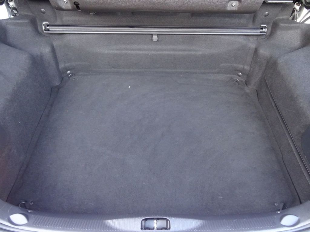 Used Peugeot 207 2010 for sale - 76322765: Photo 11