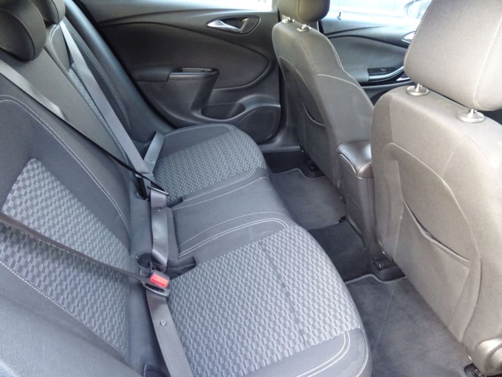 Used Vauxhall Astra 2016 for sale - 76807347: Photo 10