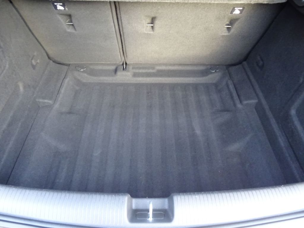 Used Vauxhall Astra 2016 for sale - 76807347: Photo 11