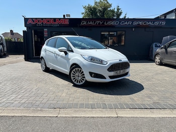 Used Ford Fiesta 2015 for sale - 79058069: Photo