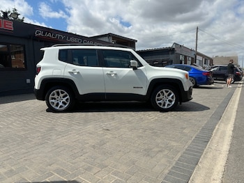 Used Jeep Renegade 2016 for sale - 79017475: Photo