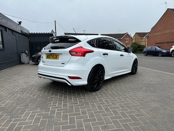 Used Ford Focus 2017 for sale - 78874452: Photo