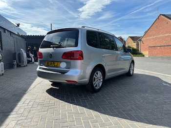 Used Volkswagen Touran 2014 for sale - 78835379: Photo