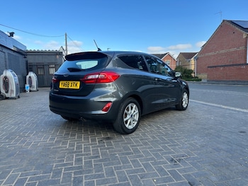 Used Ford Fiesta 2019 for sale - 79045859: Photo