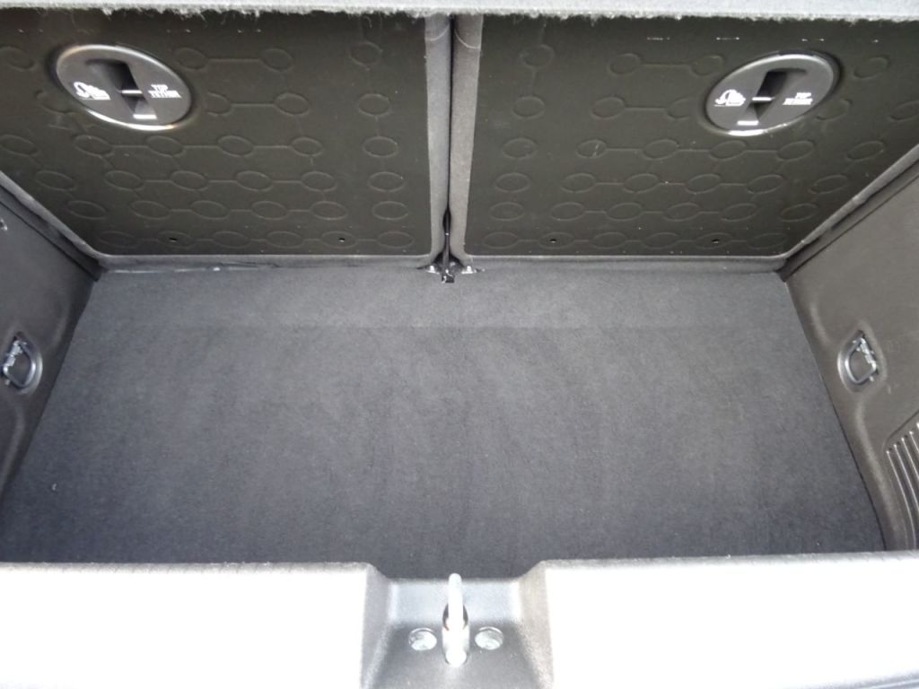 Used Vauxhall ADAM 2015 for sale - 76961746: Photo 11