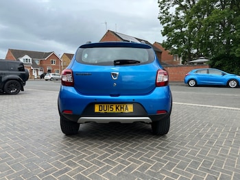 Used Dacia Sandero Stepway 2015 for sale - 78733219: Photo