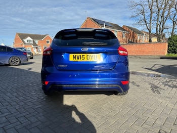 Used Ford Focus 2015 for sale - 77676109: Photo