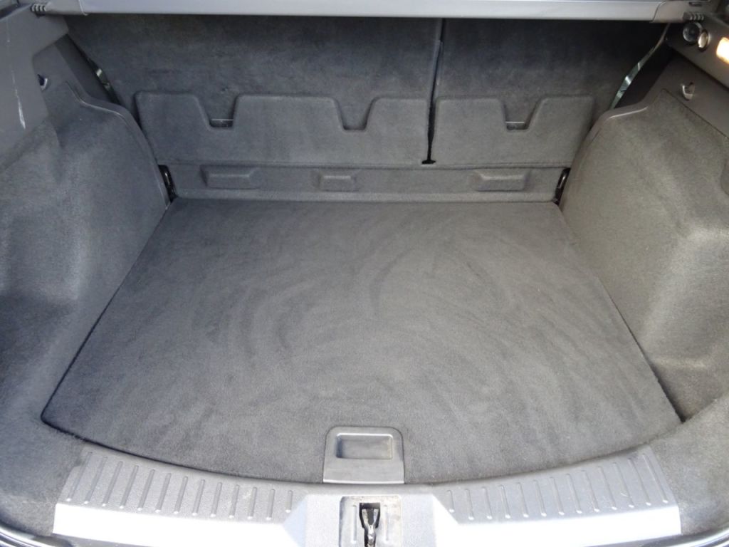 Used Ford Kuga 2015 for sale - 76322772: Photo 11