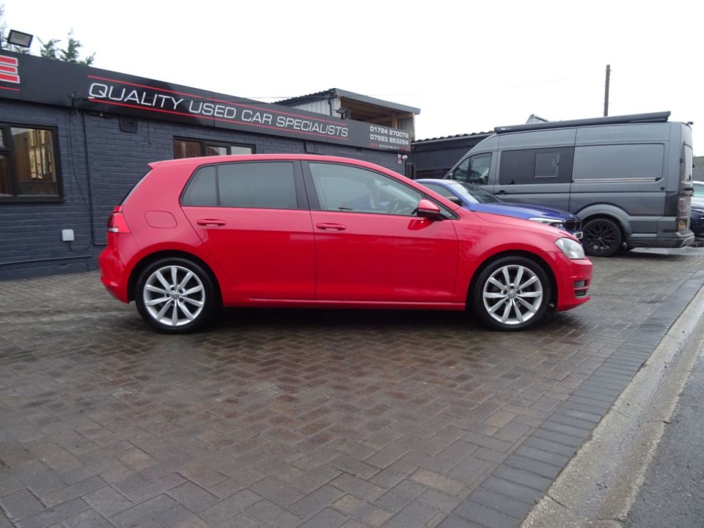 Used Volkswagen Golf 2014 for sale - 77408755: Photo 2