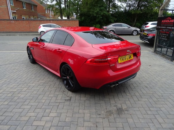 Used Jaguar XE 2019 for sale - 76266351: Photo 5